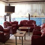 Alanya Rose マフムトラール