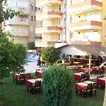 Alanya Rose ホテル 3*