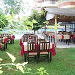 Alanya Rose ホテル